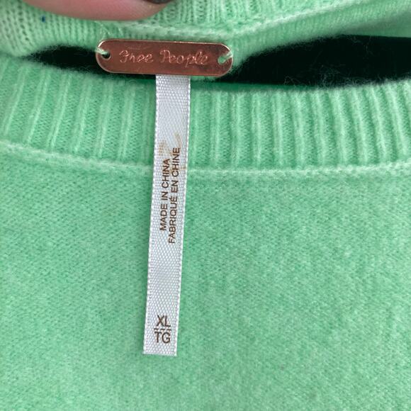 Free People Luna Pullover Sweater in Kiwi Green XL NEW - Picture 8 of 16
